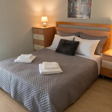 Volos Comfort Stay Exterior photo